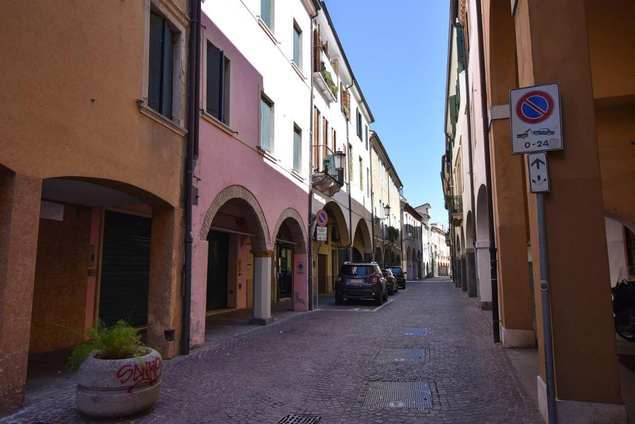Luxury Battisti Lägenhet Padua Exteriör bild